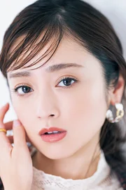Yumi Adachi
