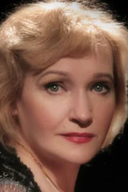 Нина Мещанинова