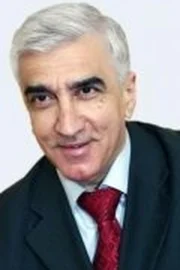 Ильхам Намик Камал