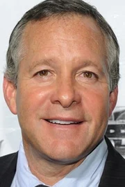 Steve Guttenberg