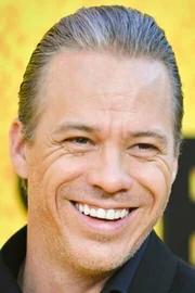 Michael Raymond-James