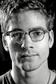 Zach Shields