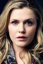 Harriet Dyer
