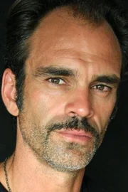 Steven Ogg