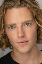 Daniel Lough