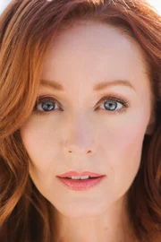 Lindy Booth