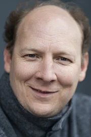Dan Bakkedahl