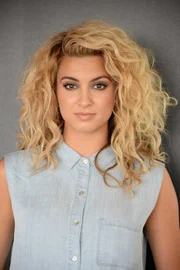 Tori Kelly