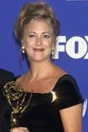Delia Fine