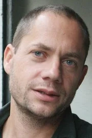 Ron Dyens