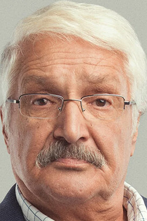 Салих Калион