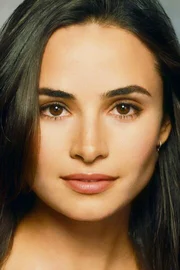 Mía Maestro