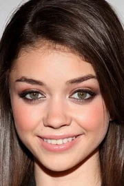Sarah Hyland