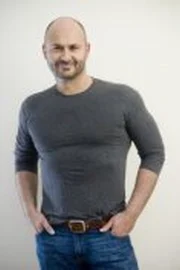 Steve Bastoni