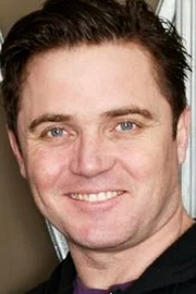 Alex Ferns