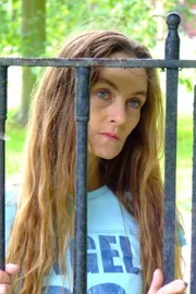 Sarah-Jane De Crespigny