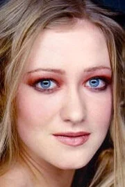 Siobhan Hewlett