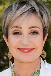 Annie Potts