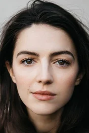 Ella Hunt