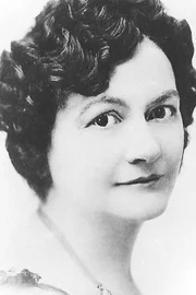 Lucille La Verne