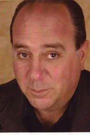 Louis Mustillo