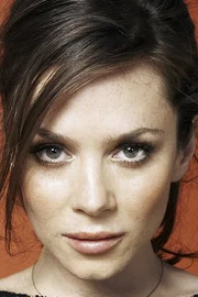 Anna Friel