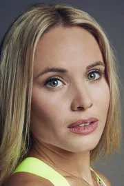 Leah Pipes