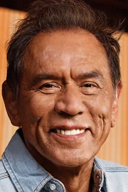 Wes Studi