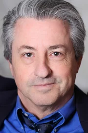Keith MacKechnie