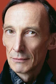Julian Richings