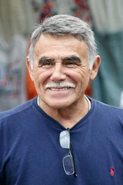 Héctor Suárez