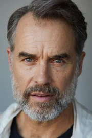 Murray Bartlett