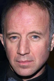 Arliss Howard
