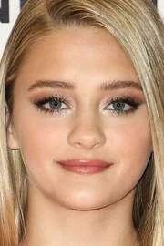 Lizzy Greene