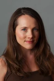 Courtney DeCosky