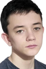 Lewis MacDougall