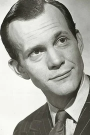 Daniel Massey