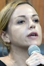 Mariana Pamplona