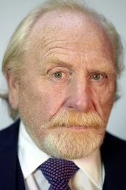 James Cosmo