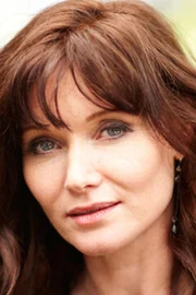 Essie Davis