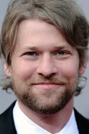 Todd Lowe