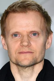 Marc Warren