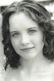 Phoebe Strole