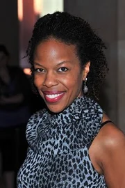 Nilaja Sun