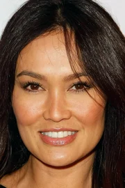 Tia Carrere