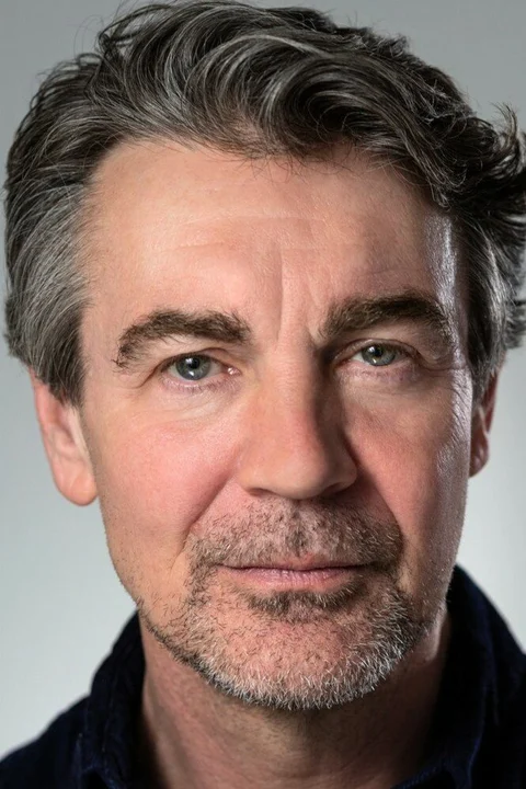 Alexander Hanson
