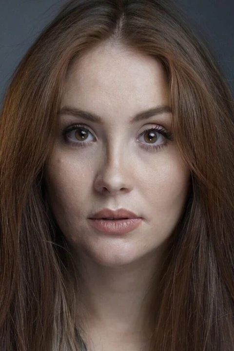 Елена Оларь