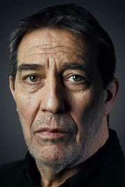 Ciarán Hinds