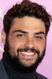 Noah Centineo