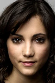 Sarah-Sofie Boussnina